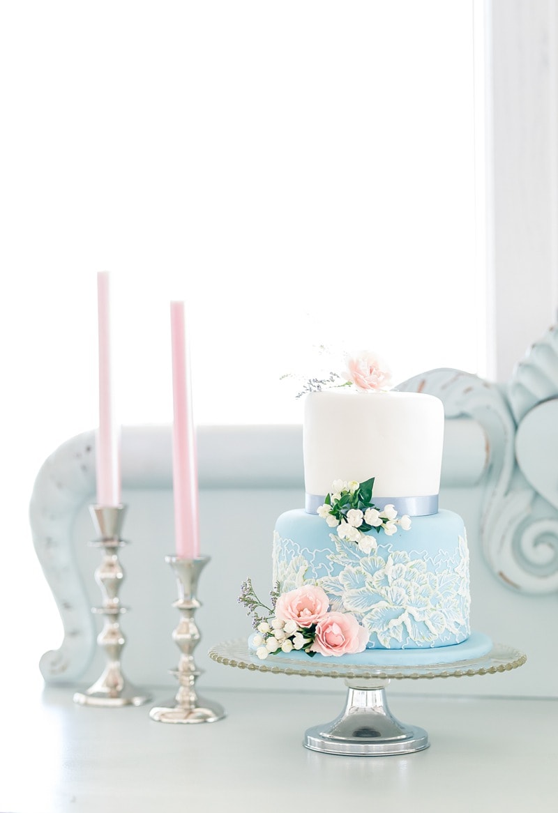 Beautiful beach wedding cakes