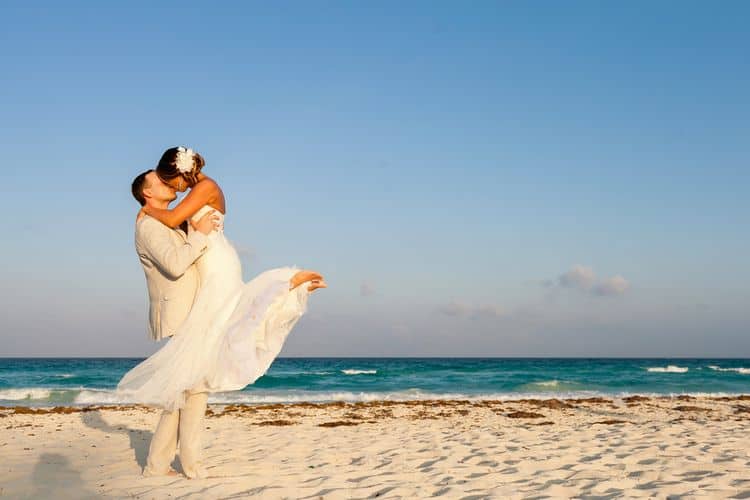 How To Find A Destination Wedding Photographer Wedding In Live Aqua 55