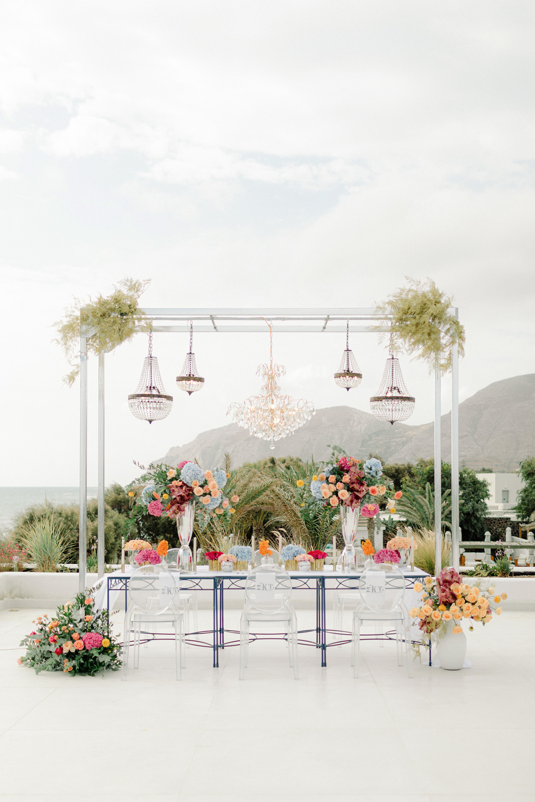 wedding tablescape with pastel centerpieces