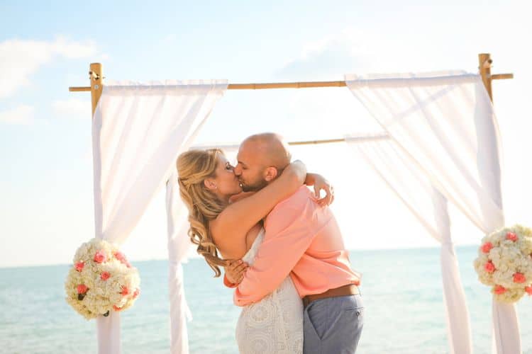 Beautiful elopement in Florida's Vizcaya Museum_38