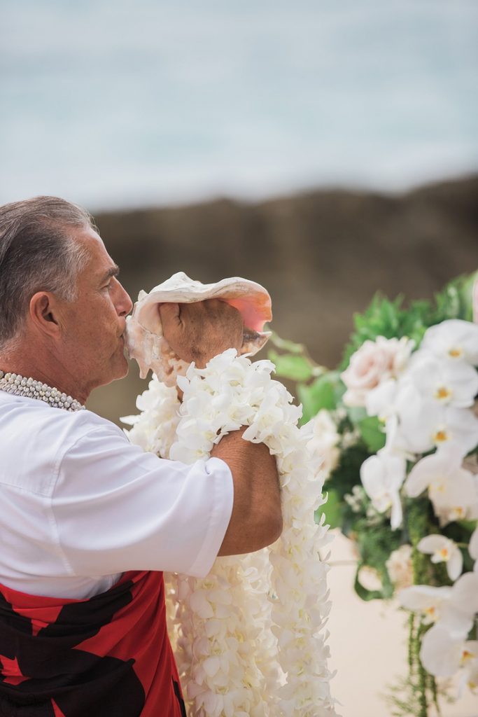 Elegant Destination Wedding at Turtle Bay Resort in Hawaii ...