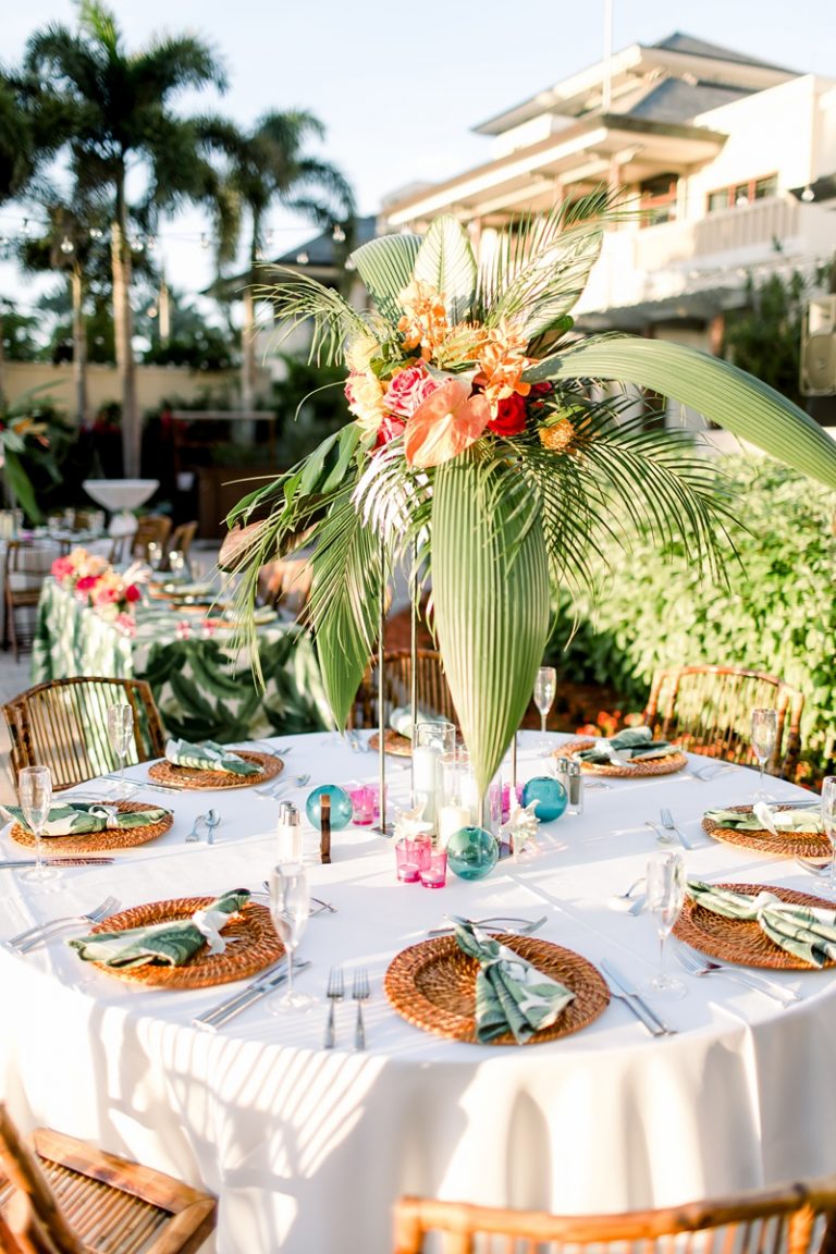 10 Year Destination Vow Renewal with Gorgeous Tropical Details ...
