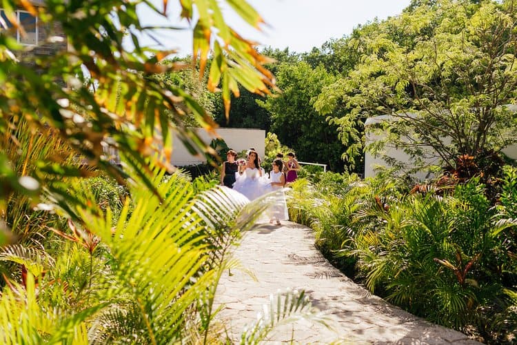 Gorgeous destination wedding in Playa Del Carmen-010