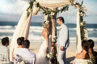 Hard Rock Wedding - Driftwood Romance