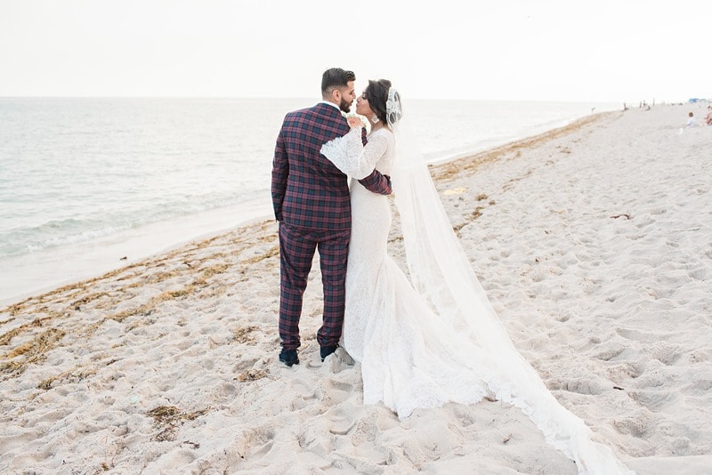 A Fun Destination Wedding In Miami Beach Destination Wedding Details