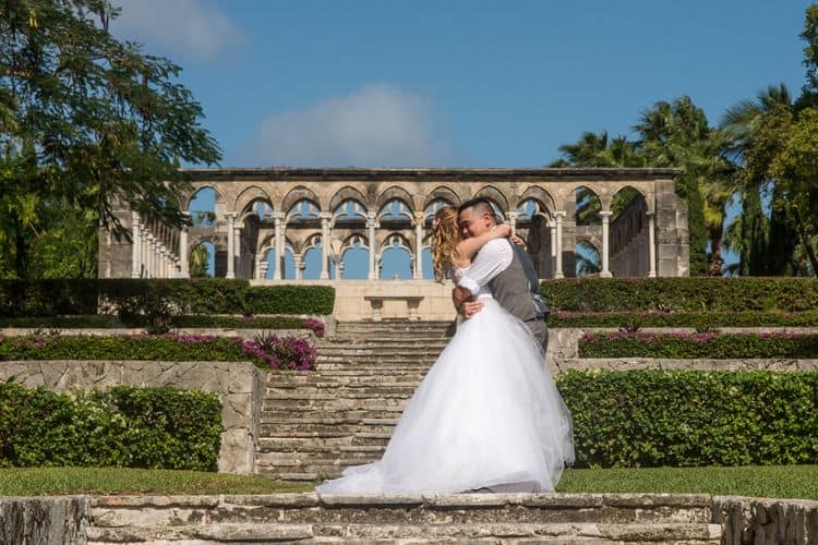 Intimate destination wedding in Nassau at the French Cloister of The One and Only Ocean Club