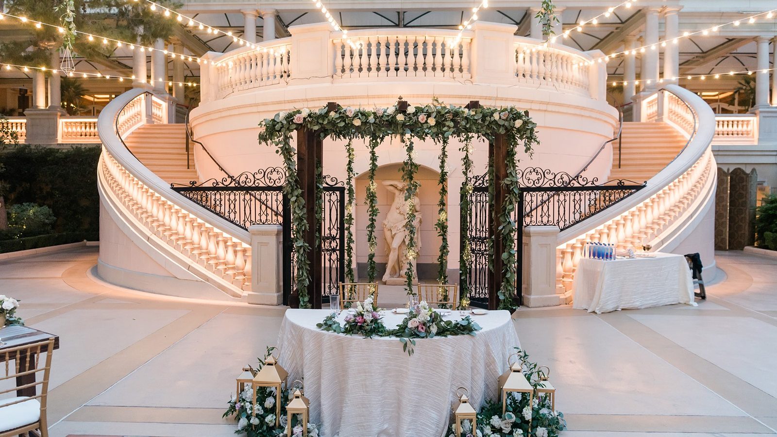 Luxe Las Vegas Destination Wedding At The Bellagio Destination