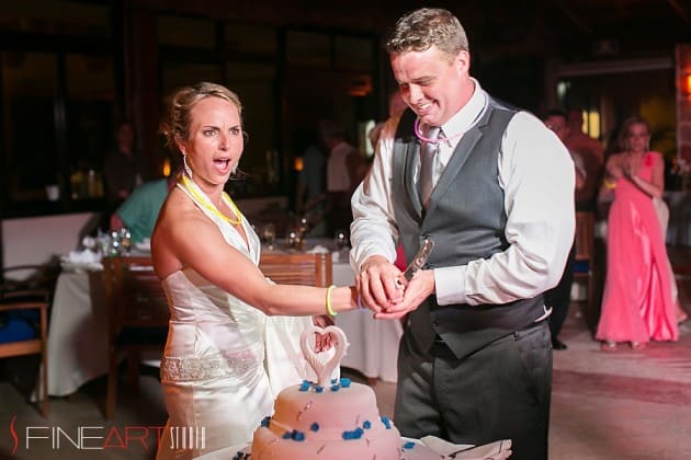 beach wedding cake