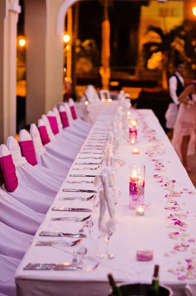 costa rica wedding table setting