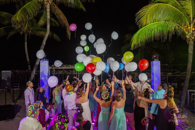 destination wedding balloons released in air