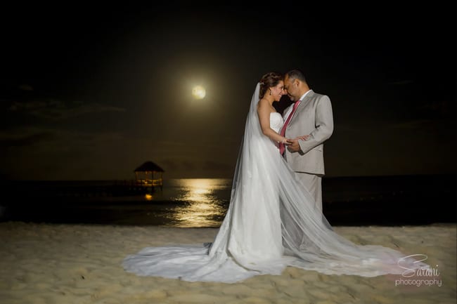 Beach wedding in Playa Del Carmen