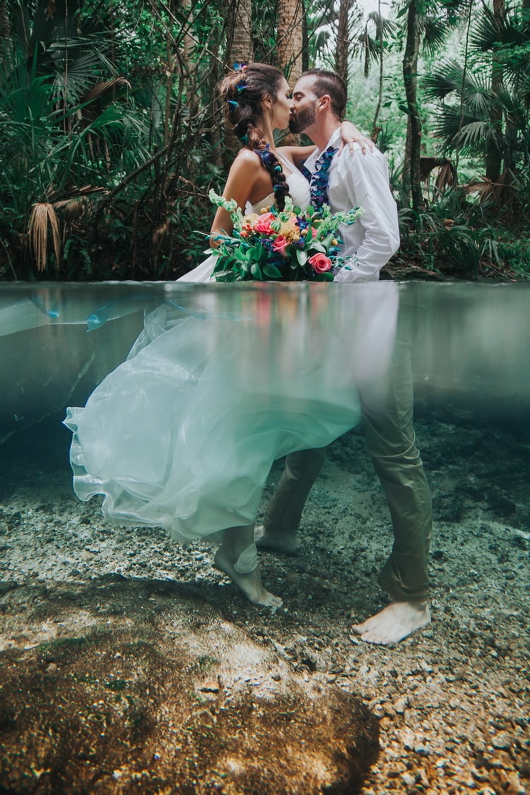 Stunning Underwater Wedding Photography Inspiration - Destination