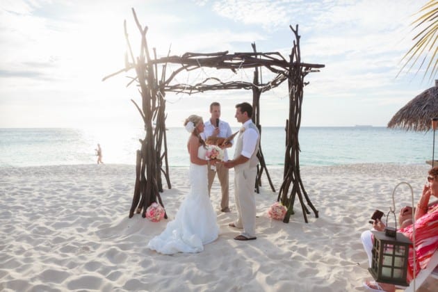 wedding in aruba bucuti tara beach