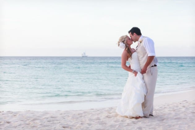 destination wedding in aruba bucuti and tara beach