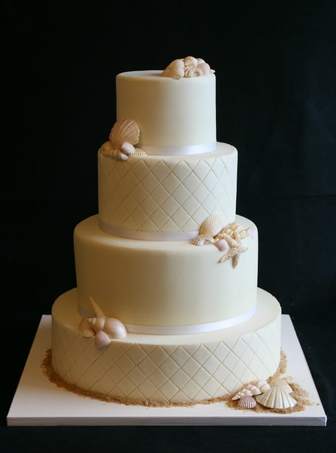 Beach Theme Wedding Cakes 041 