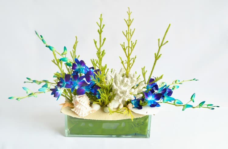 beach wedding centerpiece