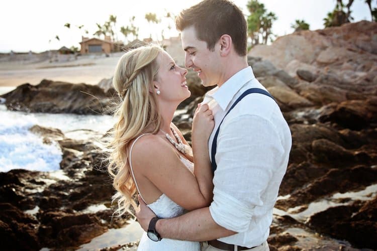 beach wedding in cabo