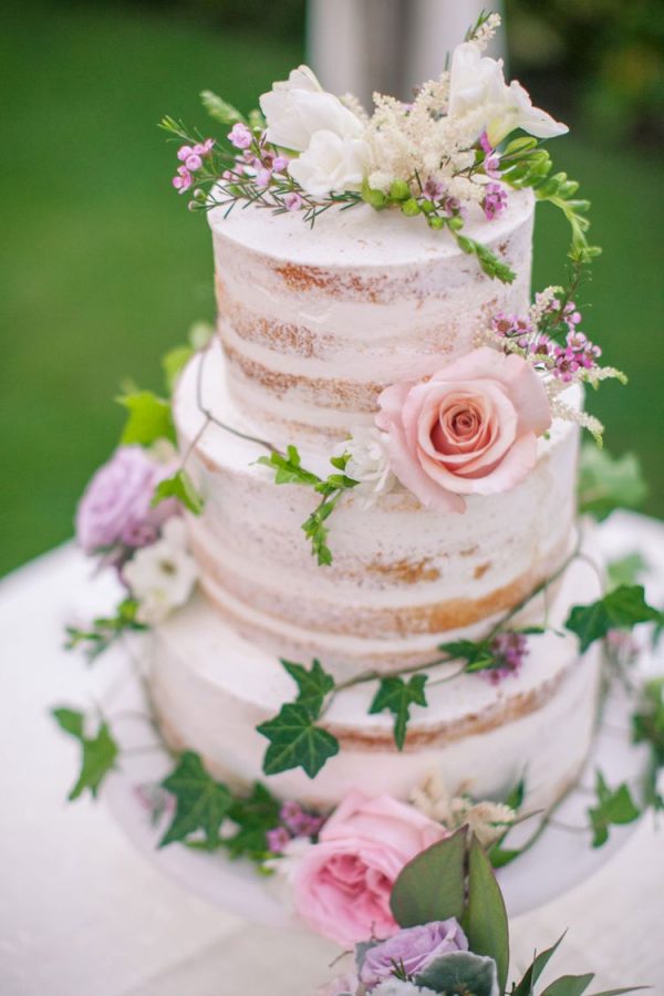 17 Gorgeous & Unique Destination Wedding Cake Designs from Real ...