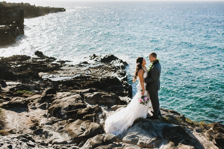 Cliffside Beach Wedding In Hawaii Bridalpulse