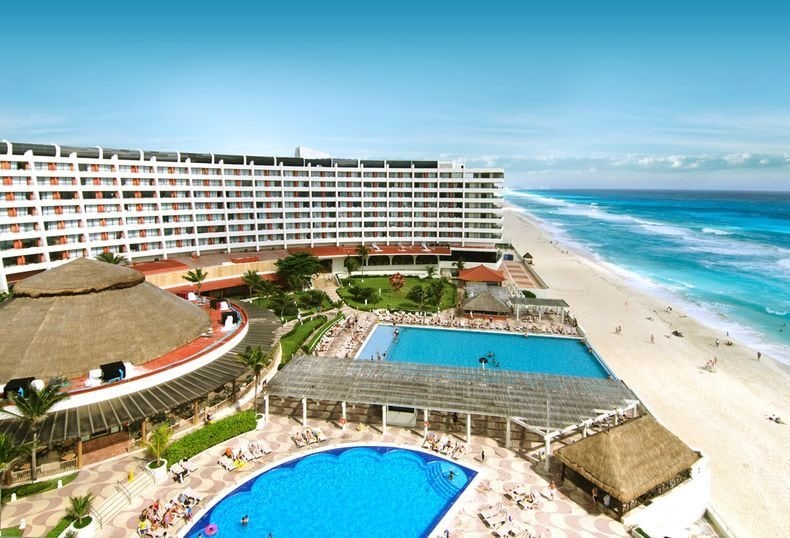 crown paradise cancun weddings6