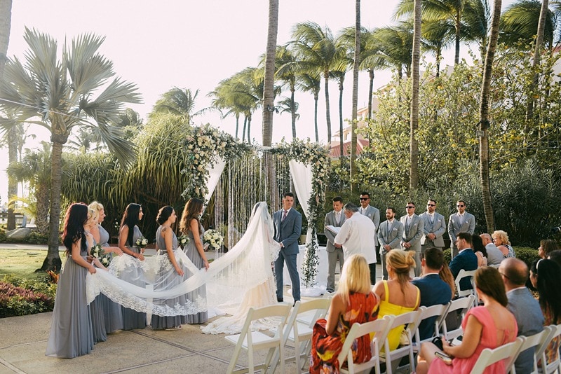 Gorgeous Garden Destination Wedding In Aruba Destination Wedding