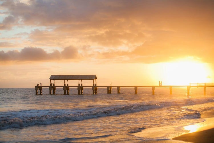 destination wedding at the Grand Hyatt Kauai Resort_sunset