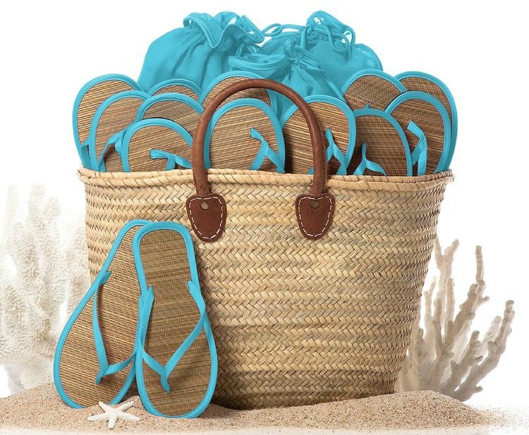 destination-wedding-bridesmaids-gift destination-wedding-bridesmaids-gift