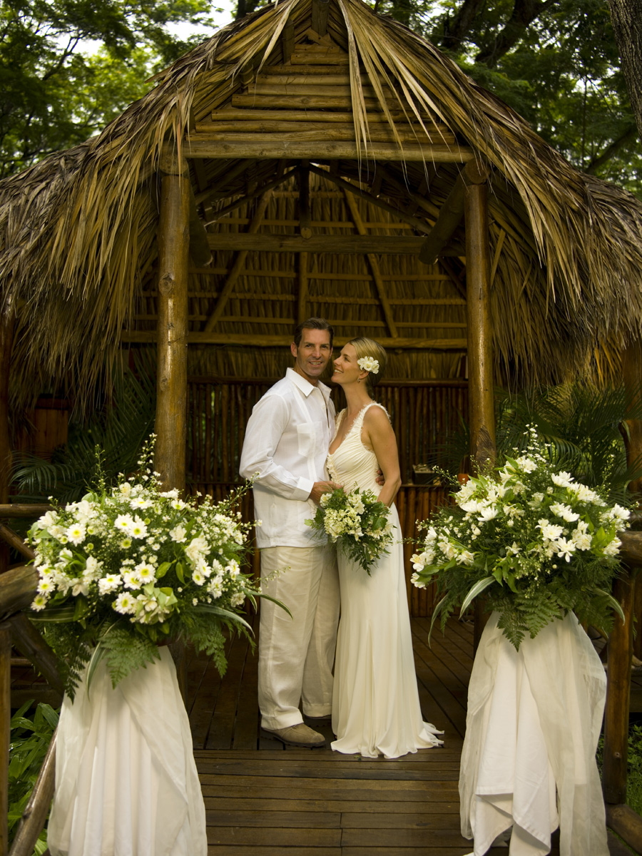 destination wedding in costa rica