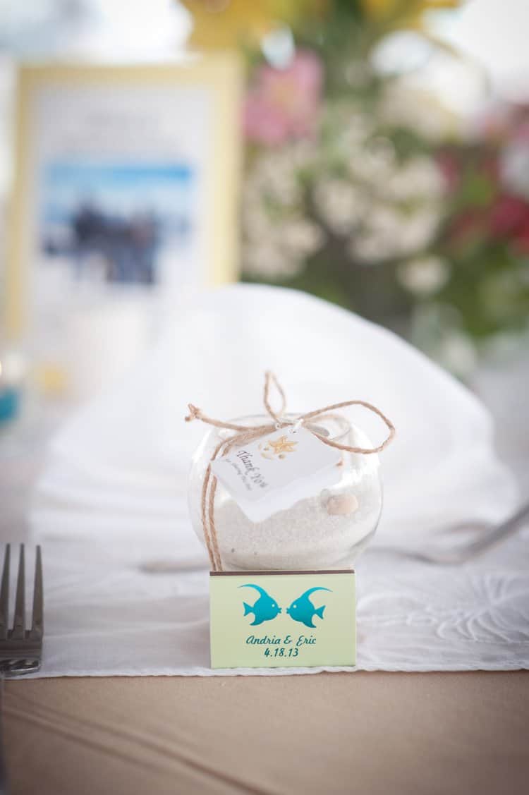 Beach wedding favors