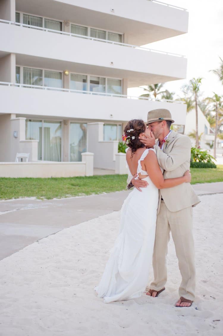 destination wedding in Nassau Bahamas