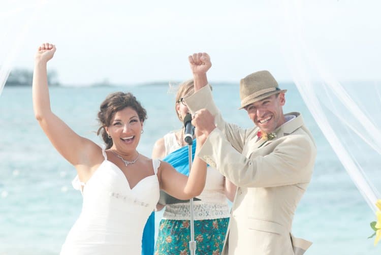 beach wedding in Nassau