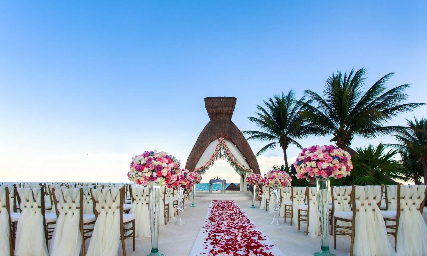 Luxurious Destination Wedding at Dreams Riviera Cancun