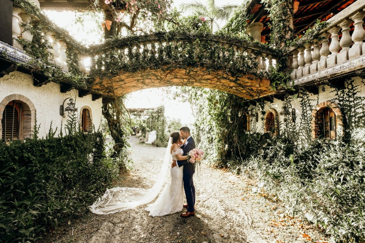 Intimate and Romantic Hacienda Wedding in Puerto Rico - Destination ...