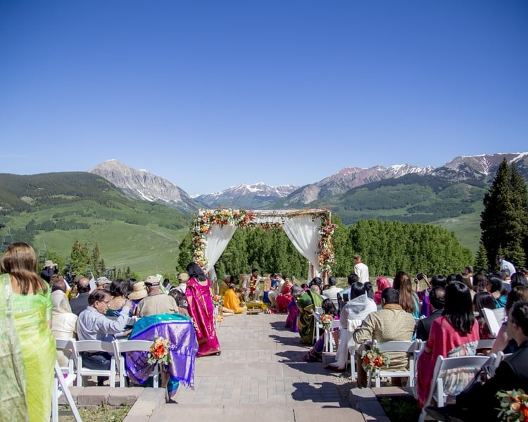 An Indian Destination Wedding At 9 000 Feet Among The Rocky