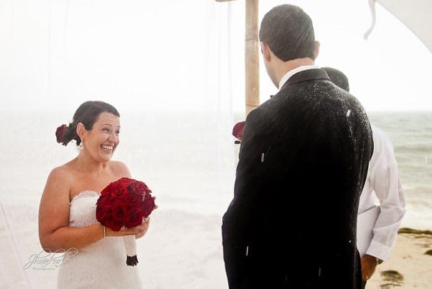 destination wedding in riviera maya rain