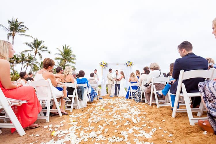 wedding in Kauai