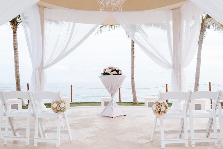 Go Luxe at an Elegant Beachside Wedding - Creative and Fun Wedding