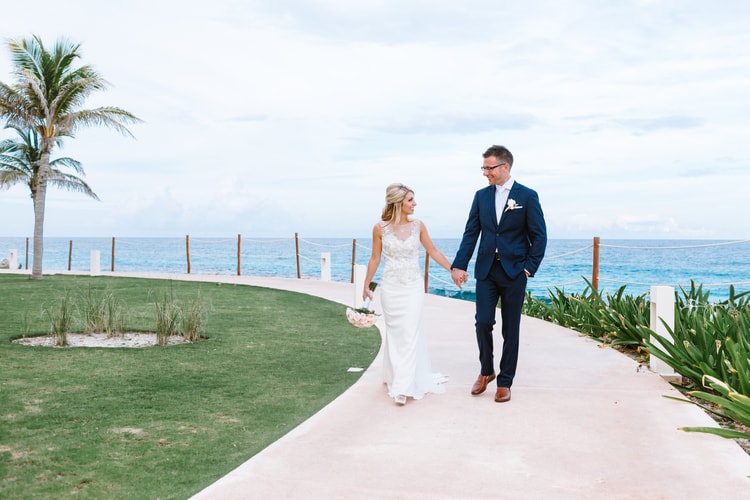 Gorgeous Luxe Destination Wedding In Cancun Destination Wedding Details