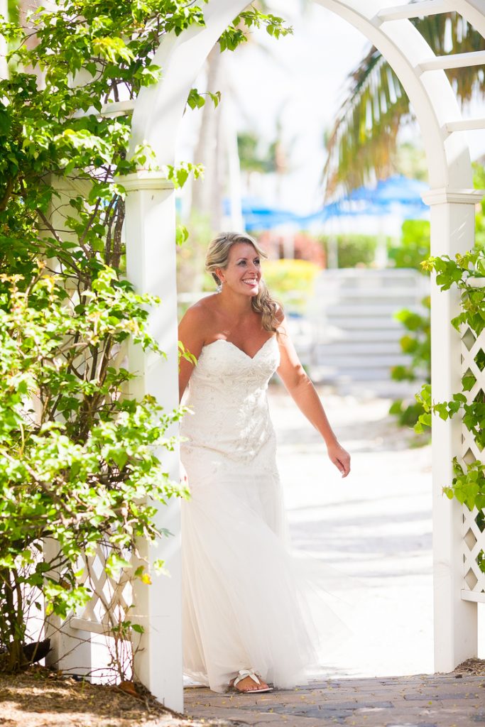 pink shell resort wedding