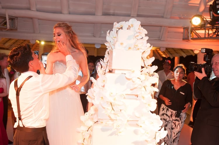 sunset beach wedding at Banyan Tree Mayakoba