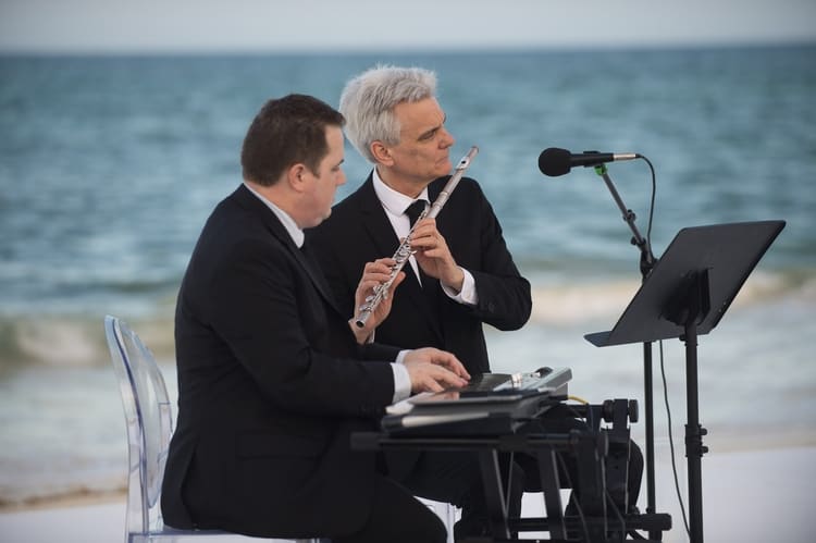 sunset beach wedding at Banyan Tree Mayakoba