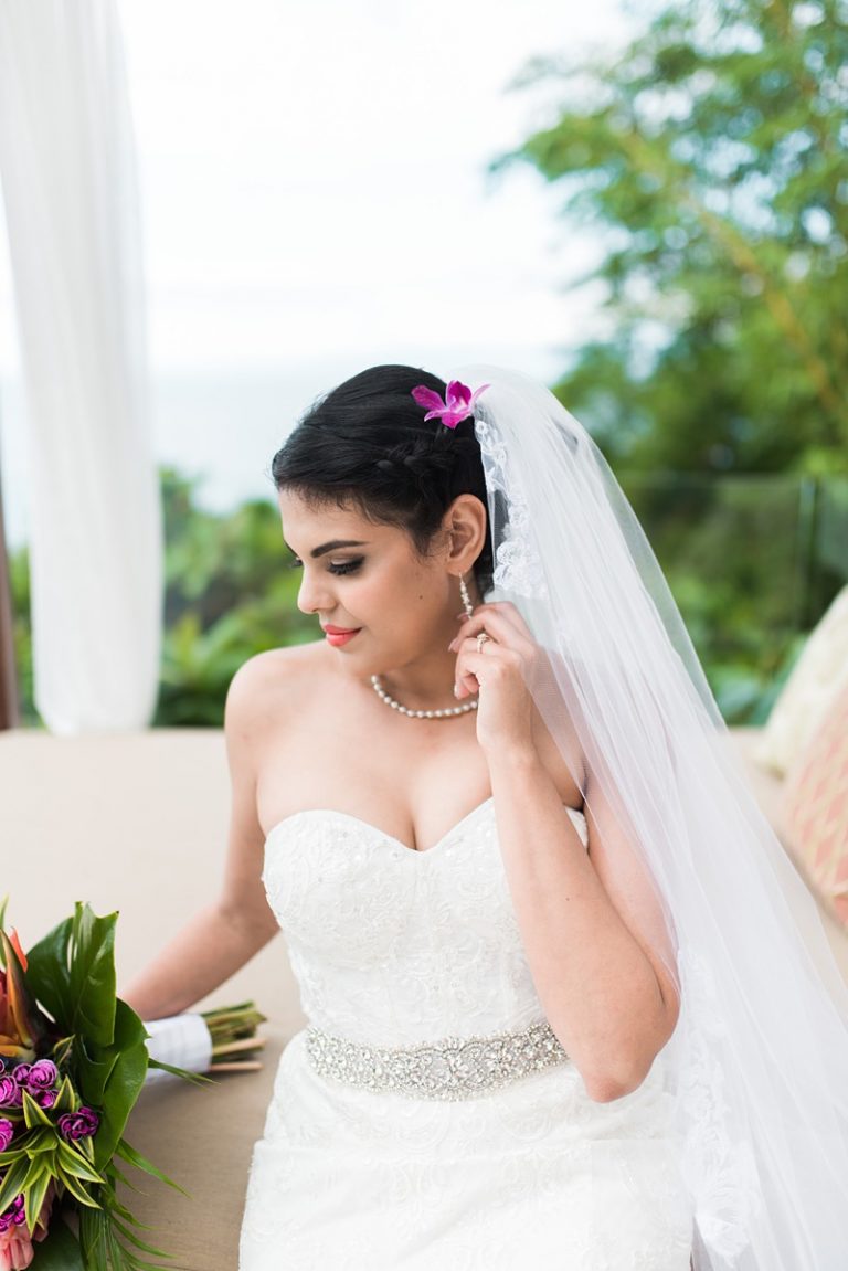 A Rustic and Tropical Destination Wedding in Costa Rica - Destination ...