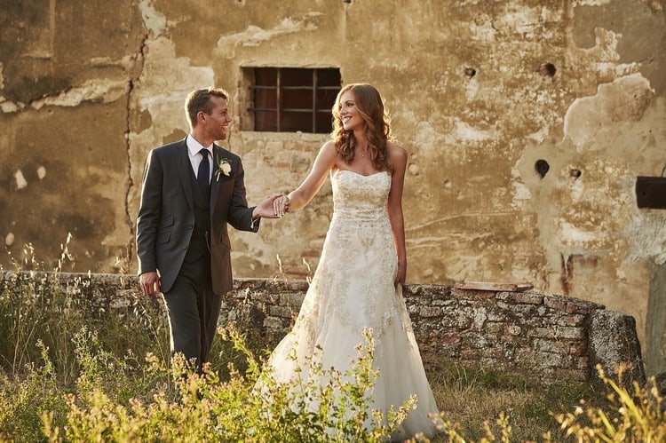 Romantic Tuscany Wedding in Borgo Petrognano