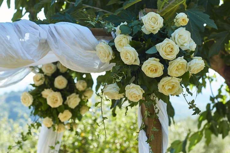 Romantic Tuscany Wedding in Borgo Petrognano