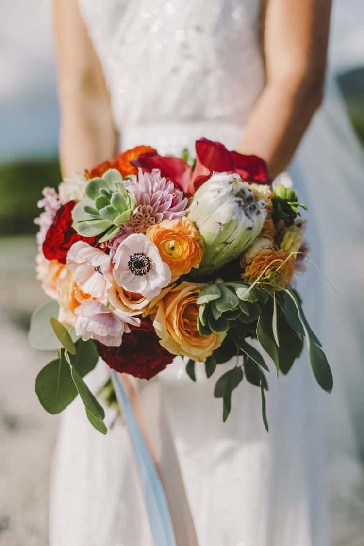tropical wedding bouquet